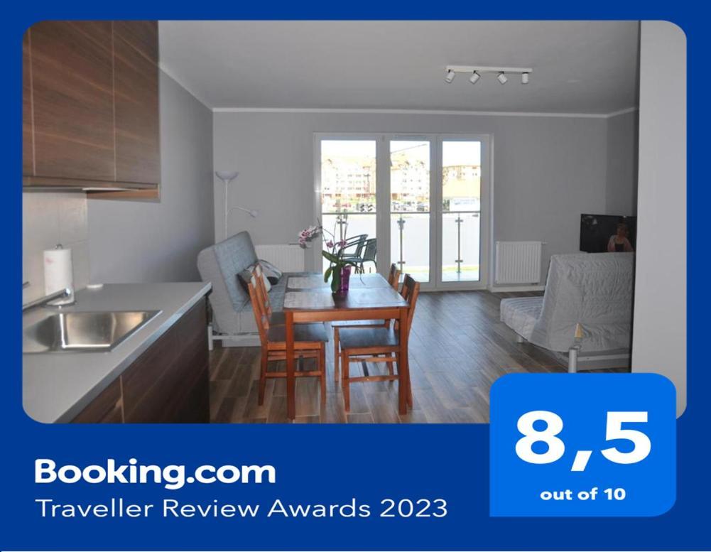 Apartament Berlin 斯维诺乌伊希切 外观 照片