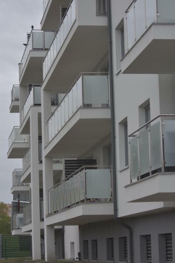Apartament Berlin 斯维诺乌伊希切 外观 照片